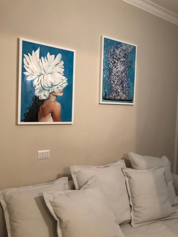 Vivi Cernobbio, La Sua Arte, La Sua Magia